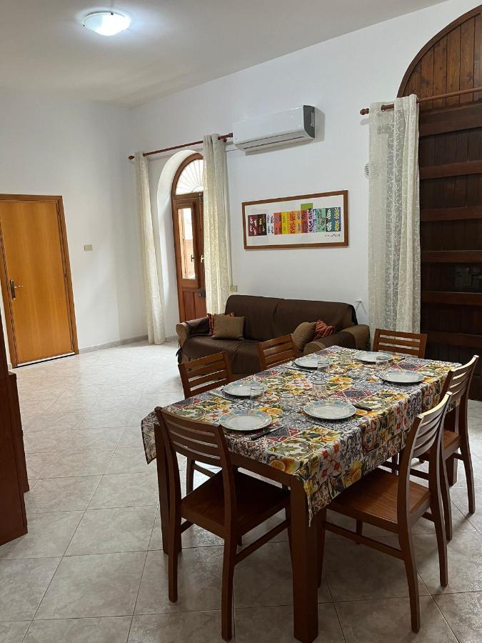Appartamento Barone Castellammare del Golfo Luaran gambar